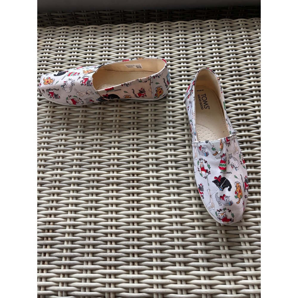 TOMS‎ Belmont Holiday Cats Shoes 8.5 slip on layered canvas comfort Christmas